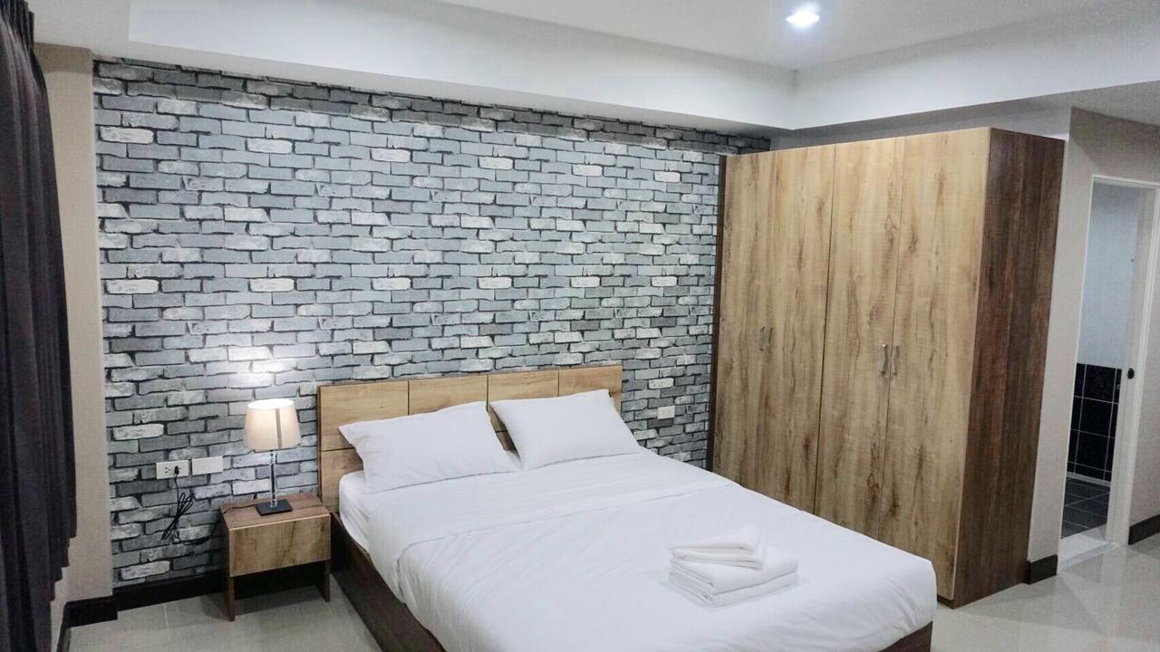 Room58 Банкок Екстериор снимка