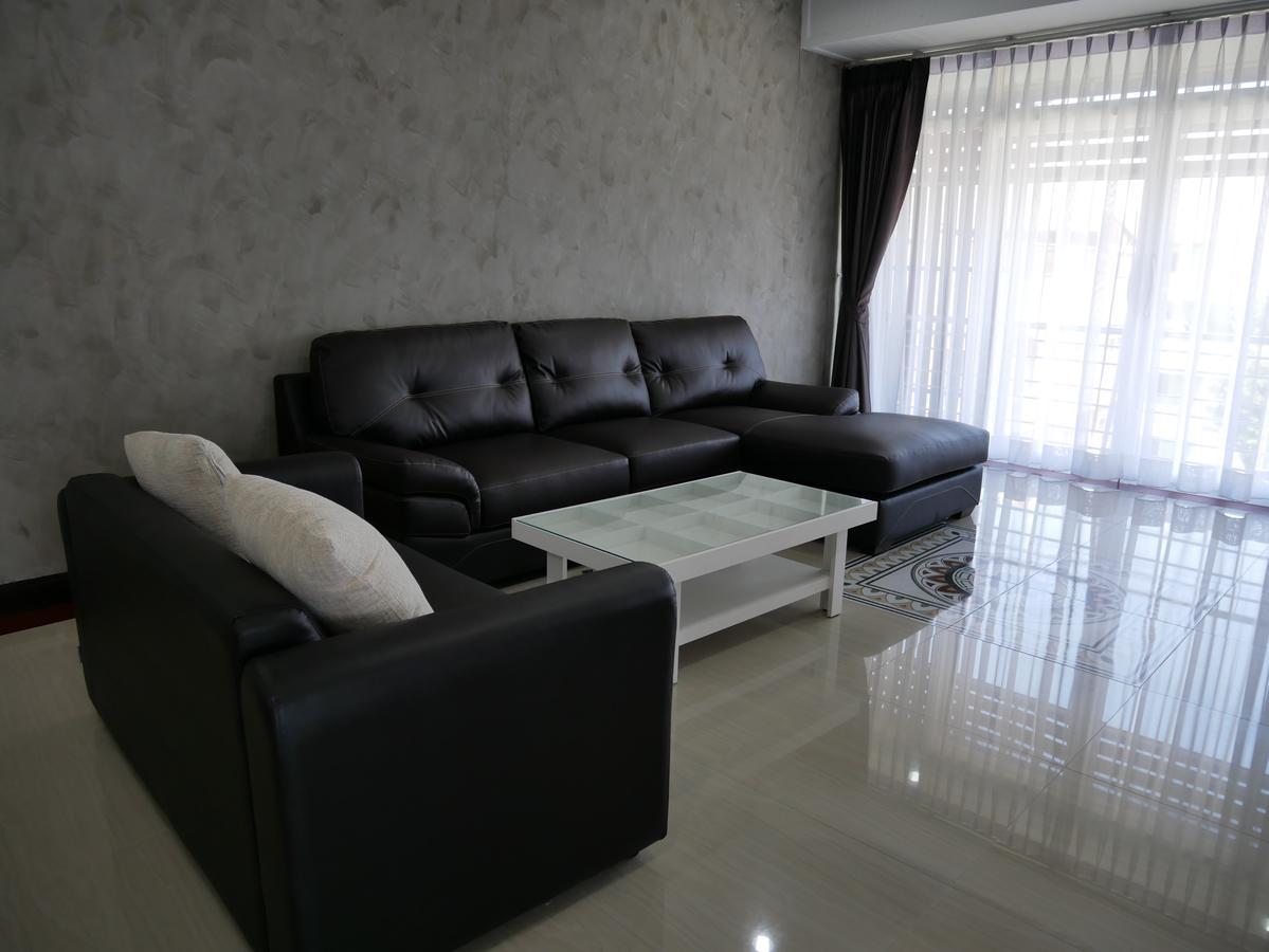 Room58 Банкок Екстериор снимка