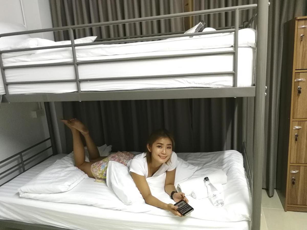 Room58 Банкок Екстериор снимка