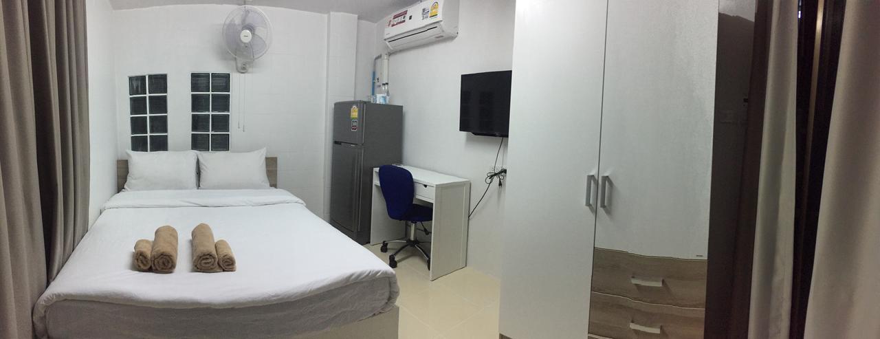 Room58 Банкок Екстериор снимка